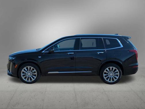 2022 Cadillac XT6 Premium Luxury AWD