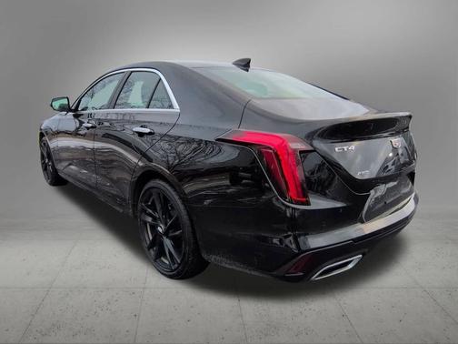 2023 Cadillac CT4 Premium Luxury