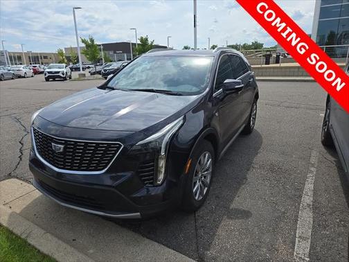 2022 Cadillac XT4 Premium Luxury