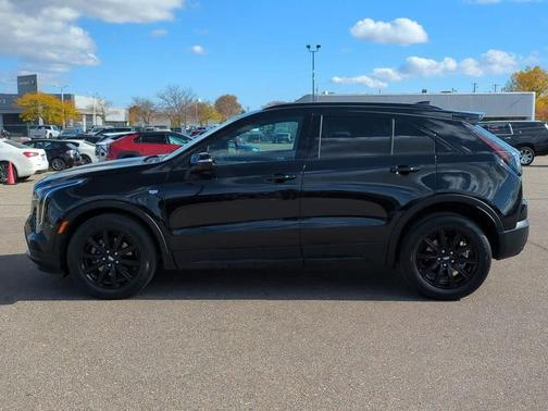 2023 Cadillac XT4 Sport