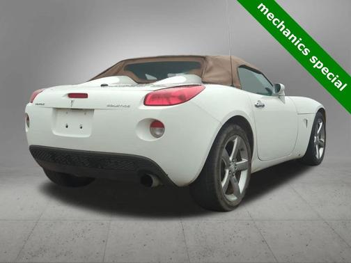 2007 Pontiac Solstice Base