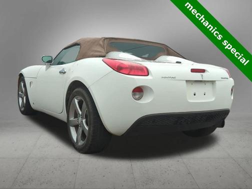 2007 Pontiac Solstice Base