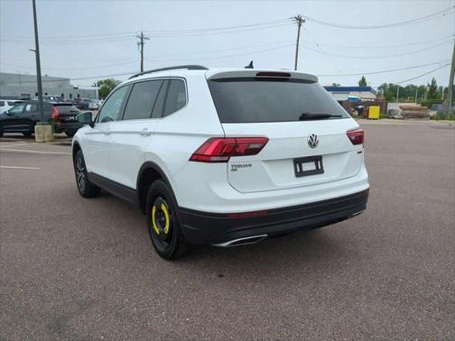 2019 Volkswagen Tiguan 2.0T SE