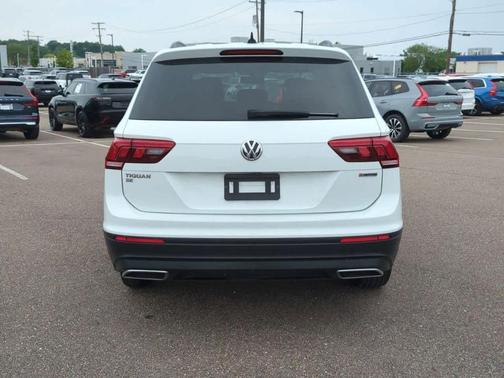 2019 Volkswagen Tiguan 2.0T SE