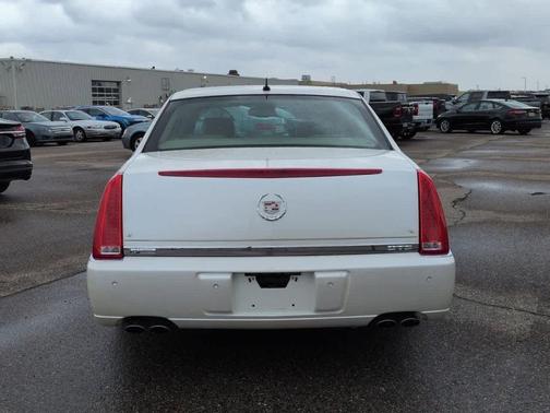 2008 Cadillac DTS W/1SC