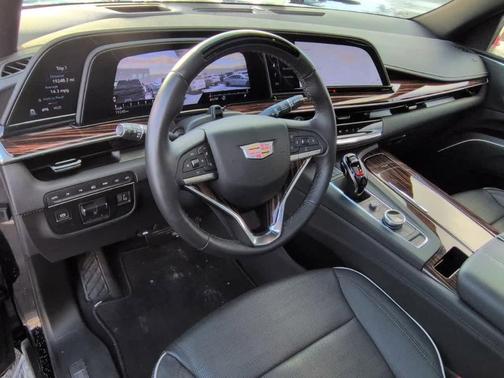 2024 Cadillac Escalade Premium Luxury