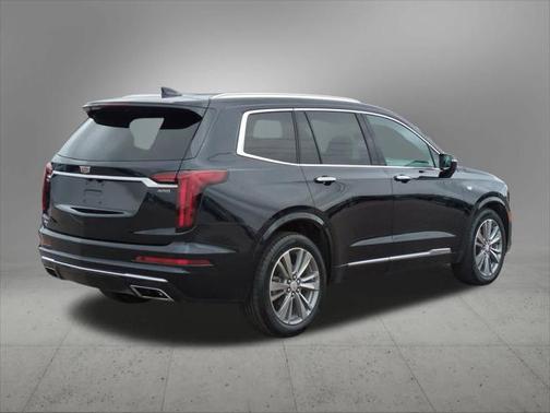2022 Cadillac XT6 Premium Luxury AWD