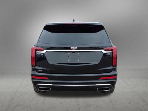 2022 Cadillac XT6 Premium Luxury AWD