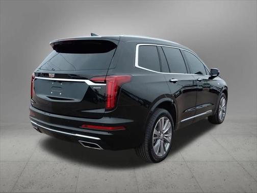 2022 Cadillac XT6 Premium Luxury AWD