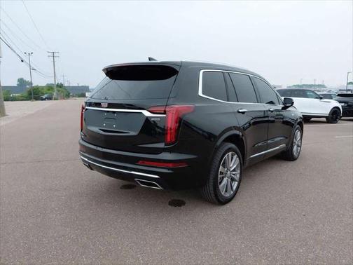 2022 Cadillac XT6 Premium Luxury AWD