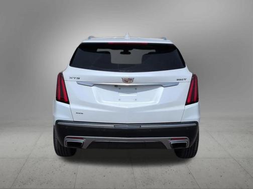 Crystal White Tri-Coat 2023 Cadillac XT5 Premium Luxury