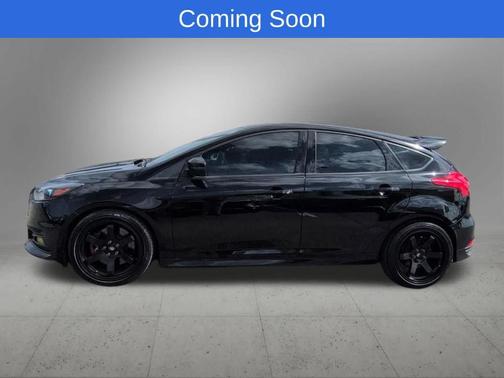 Shadow Black 2017 Ford Focus ST Base