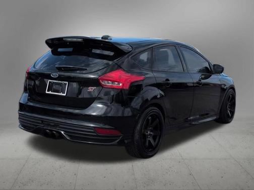 Shadow Black 2017 Ford Focus ST Base
