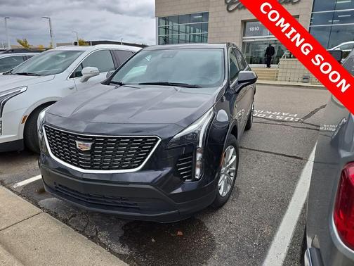 2023 Cadillac XT4 Luxury