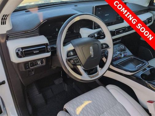 2023 Lincoln Nautilus Black Label