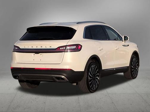 2023 Lincoln Nautilus Black Label
