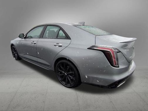 2023 Cadillac CT4 Sport