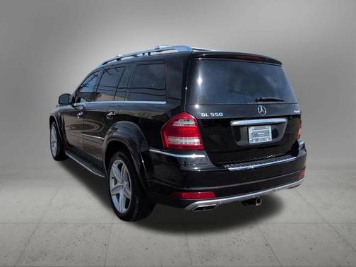 2011 Mercedes-Benz GL-Class GL 550 4MATIC