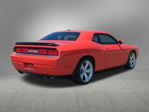 2008 Dodge Challenger SRT8