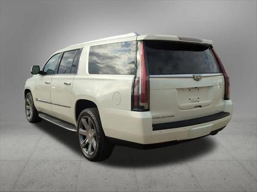 2015 Cadillac Escalade ESV Luxury
