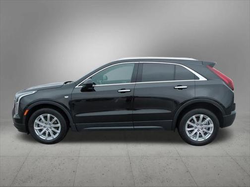 2022 Cadillac XT4 Luxury