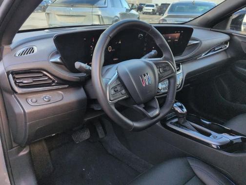 Moonstone Gray Metallic 2024 Buick Envista Sport Touring