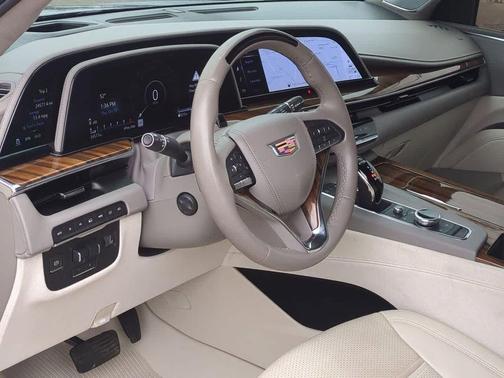 2024 Cadillac Escalade Sport Platinum