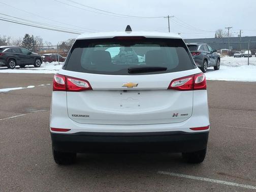 2021 Chevrolet Equinox LS
