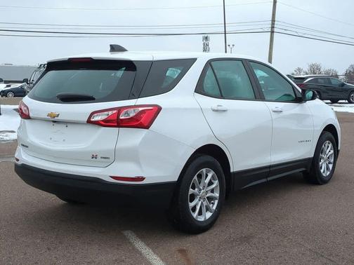 2021 Chevrolet Equinox LS