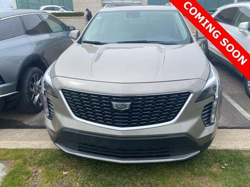 2022 Cadillac XT4 Premium Luxury
