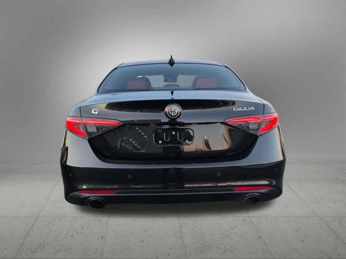 2024 Alfa Romeo Giulia Ti