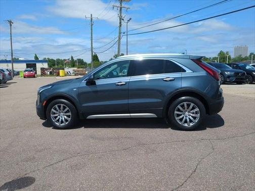 2019 Cadillac XT4 Premium Luxury