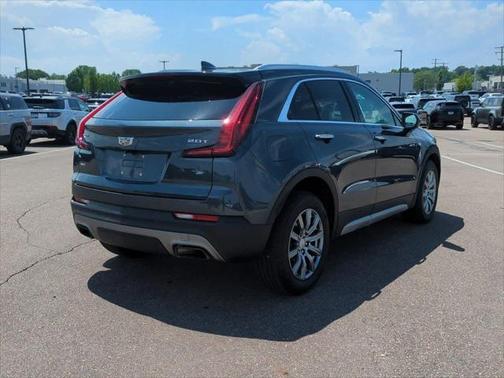 2019 Cadillac XT4 Premium Luxury