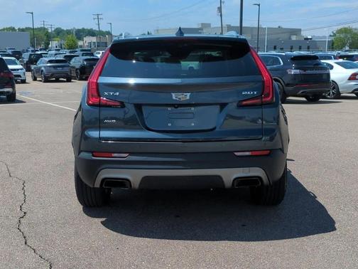 2019 Cadillac XT4 Premium Luxury