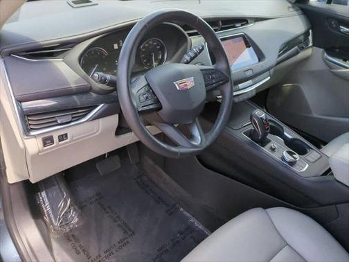 2019 Cadillac XT4 Premium Luxury