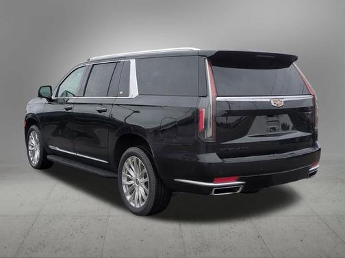 2022 Cadillac Escalade ESV Premium Luxury