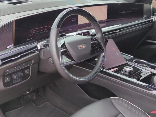 2025 Cadillac Escalade Sport