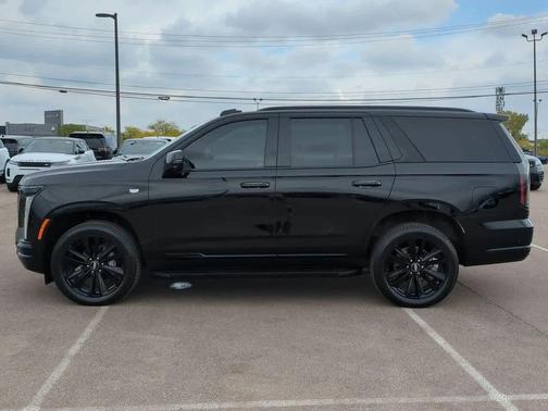 2025 Cadillac Escalade Sport