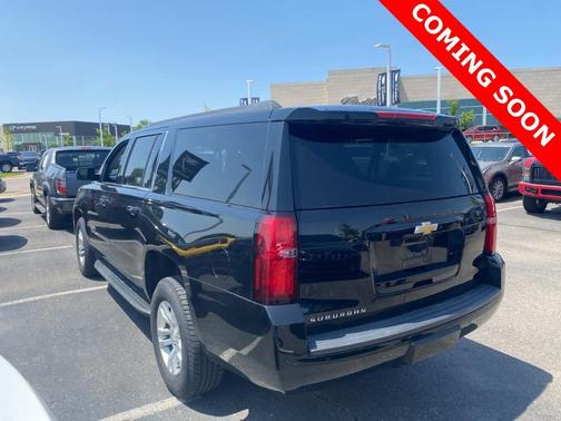 2016 Chevrolet Suburban LT