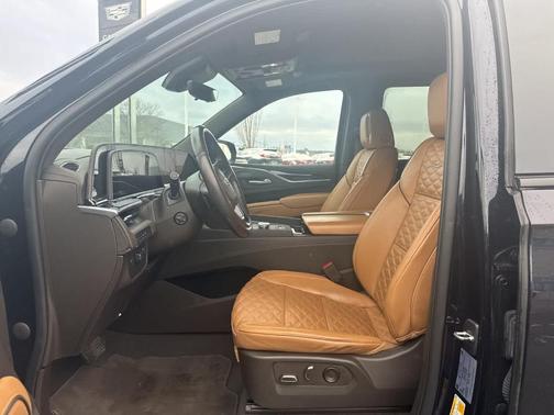 2022 Cadillac Escalade Sport