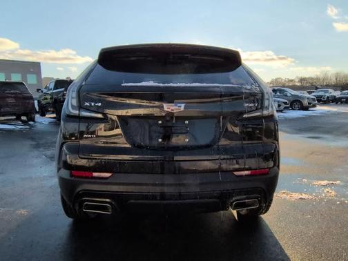 2023 Cadillac XT4 Sport