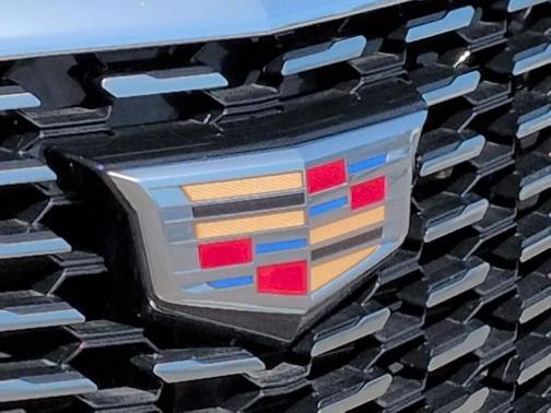 Silver Metallic 2023 Cadillac XT5 Luxury