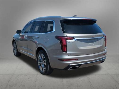 2022 Cadillac XT6 Premium Luxury AWD
