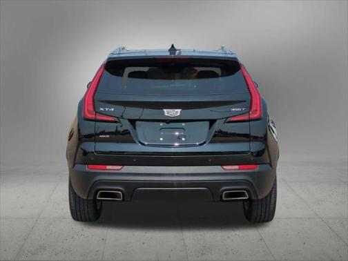 2022 Cadillac XT4 Luxury