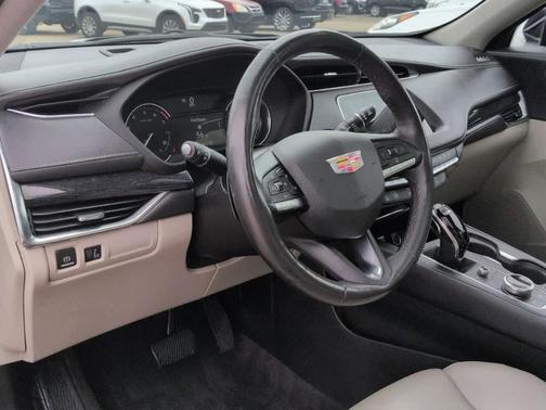 Stellar Black Metallic 2023 Cadillac XT4 Premium Luxury