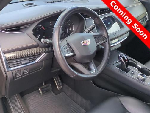 2023 Cadillac XT4 Sport