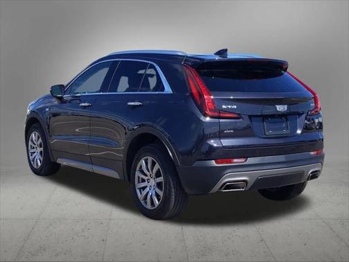 2022 Cadillac XT4 Premium Luxury