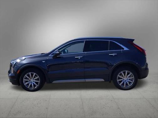 2022 Cadillac XT4 Premium Luxury