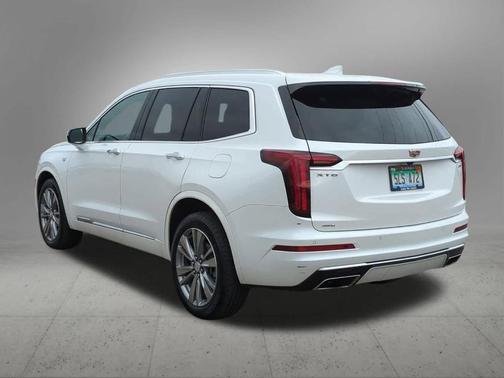 2022 Cadillac XT6 Premium Luxury AWD