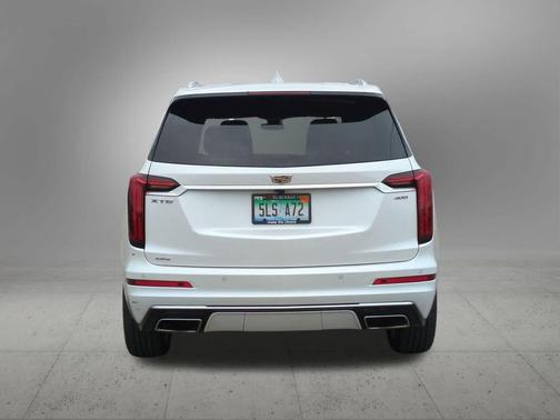 2022 Cadillac XT6 Premium Luxury AWD